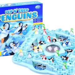 Lauamäng pingviinid helesinine mängulaud koos karbiga.