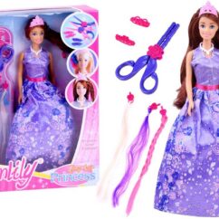 PIkkade punaste juustega nukk lillas kleidis, koos juuksuri tarvikutega.