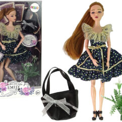 Punase pika patsiga ilus nukk, mustade kontsakingade, musta käekoti ja lillelise musta kleidiga, mis on kaunistatud kreem toonis pitsiga.